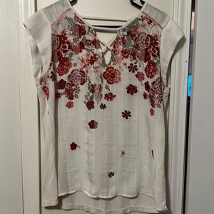 Very cute woman’s shirt with